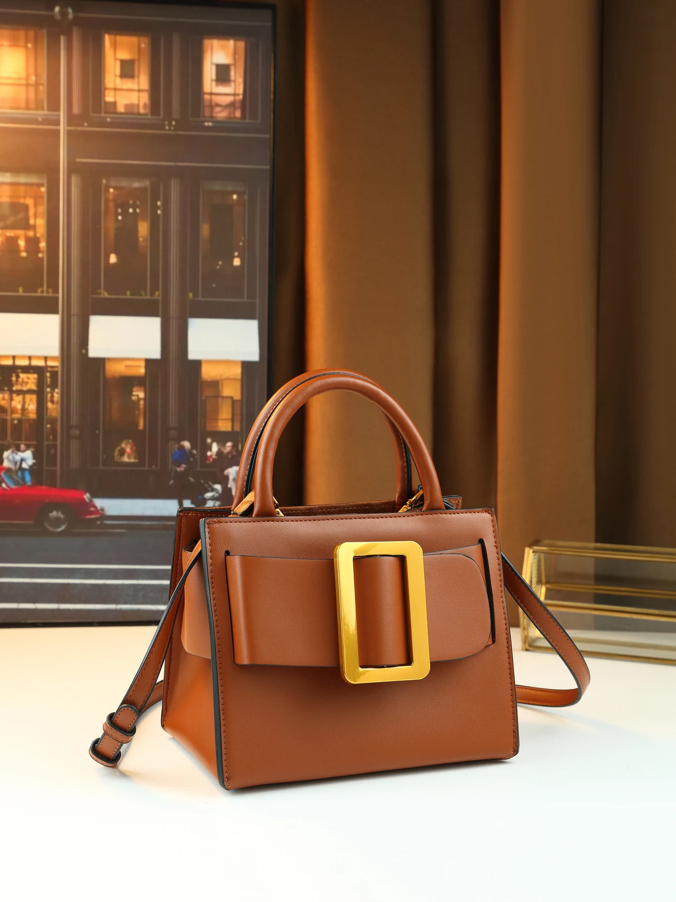 Luxury Bags Hong Kong - Retro Hong Kong style small square