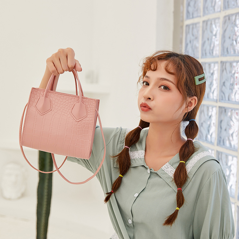 Ladies Shoulder Bag Fashion Wo - مراجعة Luxury Bags For Young Women وسعره