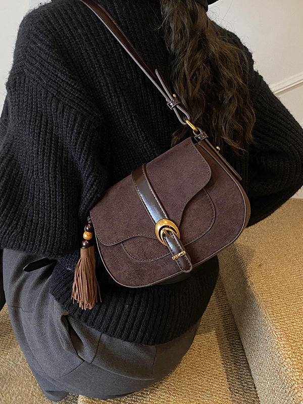 Hong Kong Retro Underarm Bag L - مراجعة Luxury Bags Hong Kong وسعره
