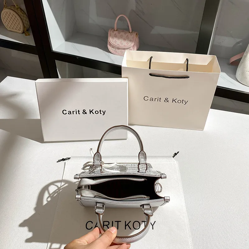 Luxury Handbag Designer Free S - مراجعة Luxury Bags Direct وسعره
