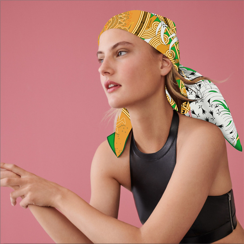 Triangle Silk Scarf Shawls Lux - مراجعة Luxury Bags Hong Kong وسعره