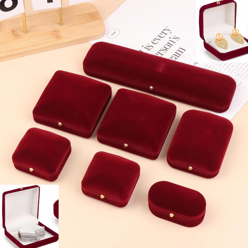 Flocking Jewelry Box with Gold - مراجعة Luxury Bags List وسعره