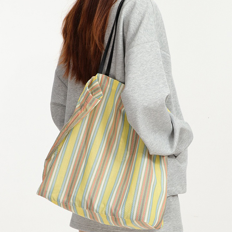 Casual Large Capacity Canvas T - مراجعة Luxury Bags 2026 وسعره