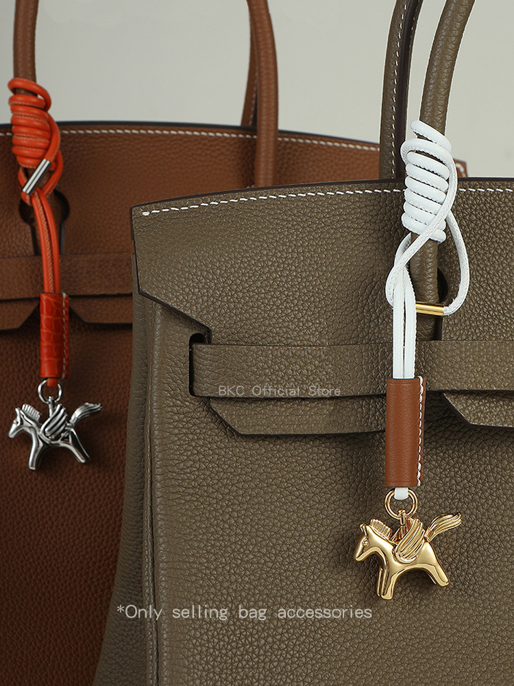 Luxury Brass Pegasus Bag Charm - مراجعة Luxury Bags Hermes Birkin وسعره
