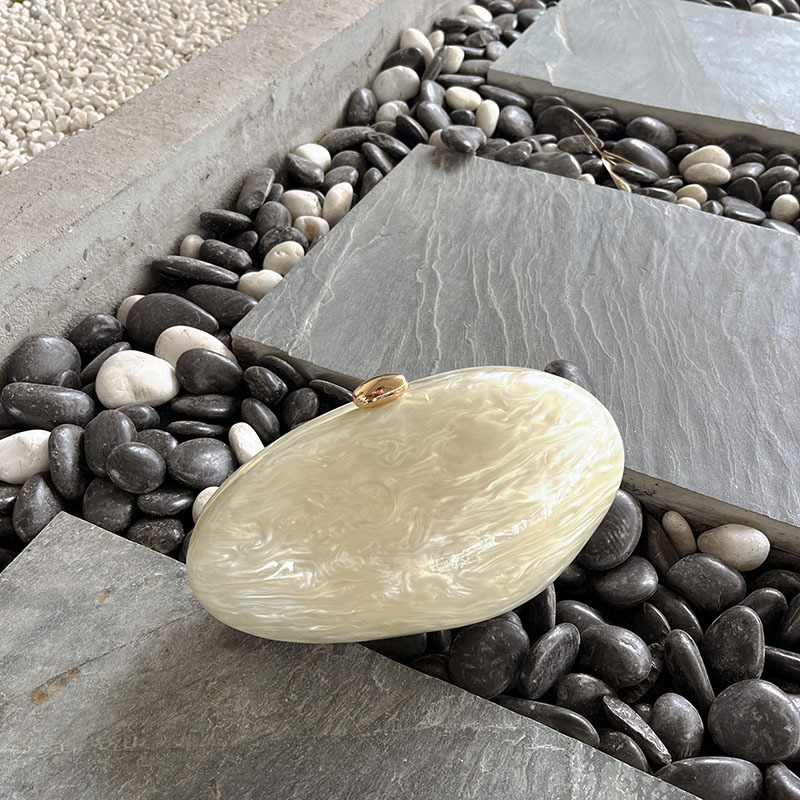 Oval Marble Beige Shell Acryli - مراجعة Luxury Bags Girls وسعره