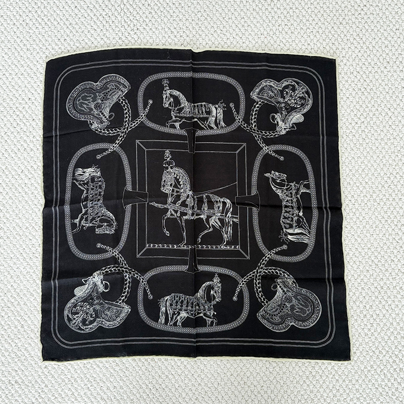 Luxury Designers Wool Silk Sca - مراجعة Luxury Bags Hong Kong وسعره