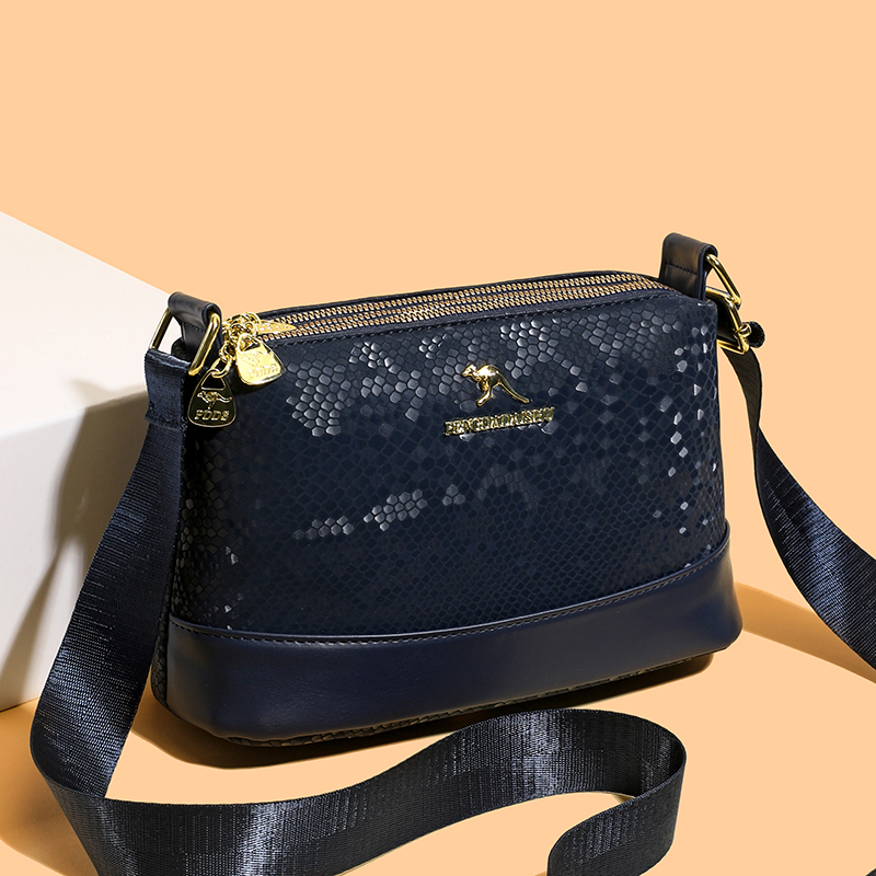 Snake Patterned Shoulder Bag W - مراجعة Luxury Bags Girls وسعره