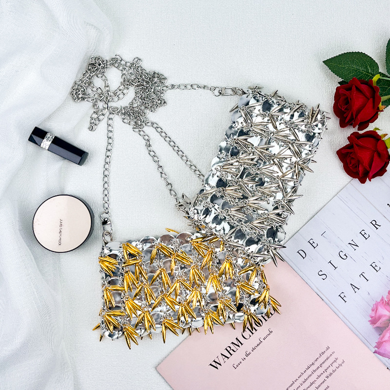 2026 New Shiny Silver Sequin W - مراجعة Luxury Bags Girls وسعره