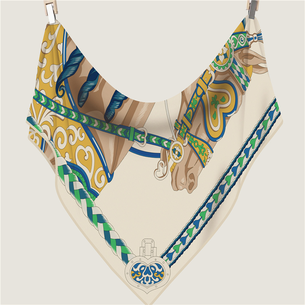 Triangle Cashmere Scarf Luxury - مراجعة Luxury Bags Hong Kong وسعره