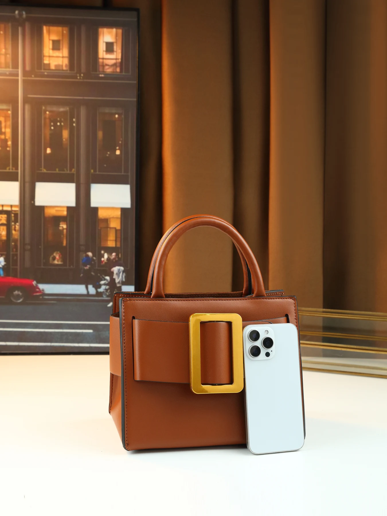 Retro Hong Kong style small sq - مراجعة Luxury Bags Hong Kong وسعره