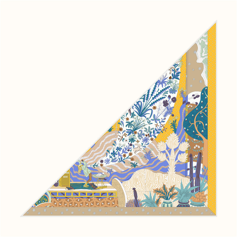 Silk Twill Scarf Triangle Shap - مراجعة Luxury Bags Hong Kong وسعره