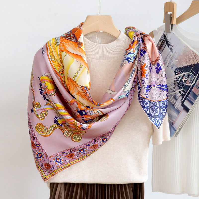 silk road Mulberry Satin Scarf - مراجعة Luxury Bags Hong Kong وسعره