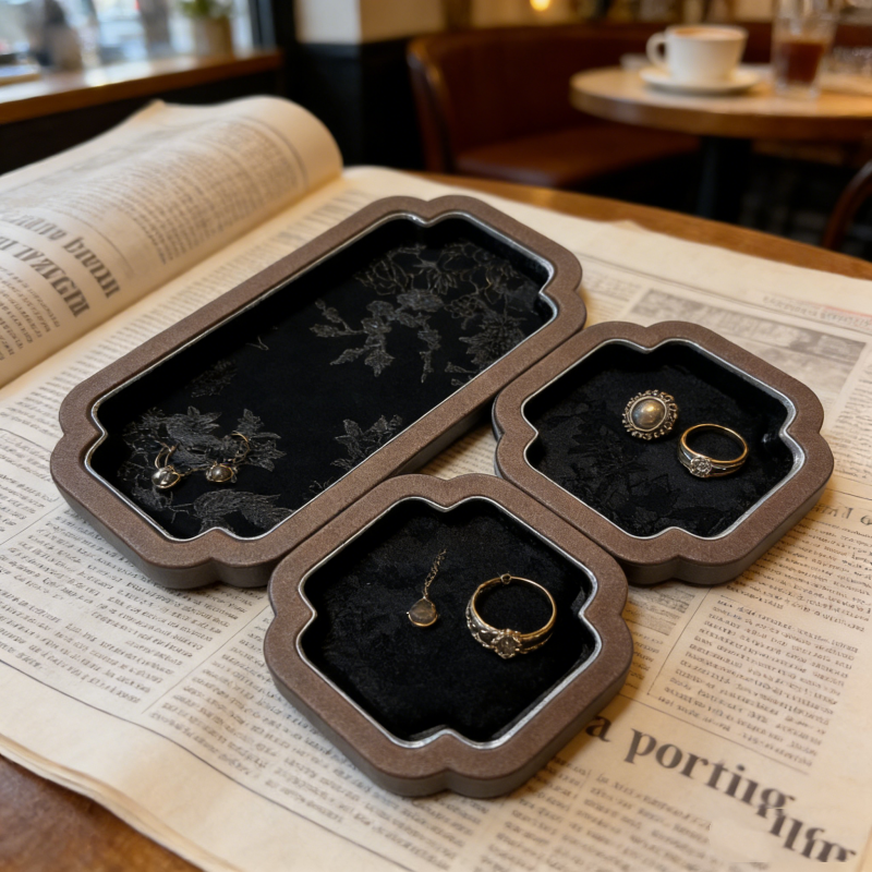 Royal Palace Style Jewelry Box - مراجعة Luxury Bags List وسعره